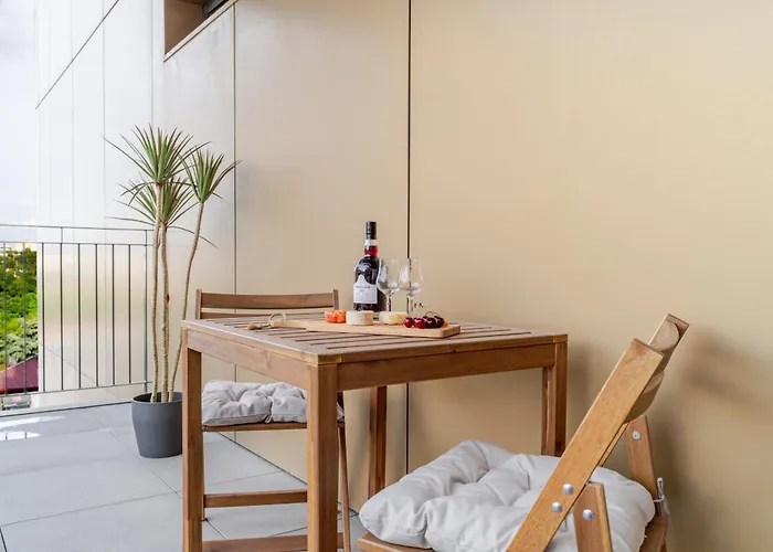 Appartamento Modern Porto Retreat By Hostwise